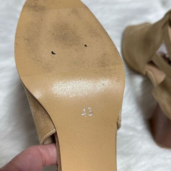 Tan Faux Suede Women’s Peep Toe Block Heel Shoe Size 12 - Picture 9 of 11